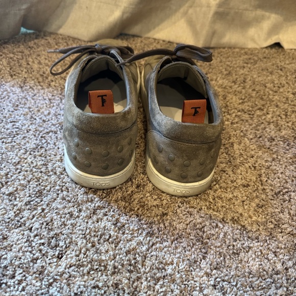 Like-New Tod's Mens Grey low-top Suede Lace-Up Sneakers: US Size 12 (UK Size 11) - Picture 1 of 9